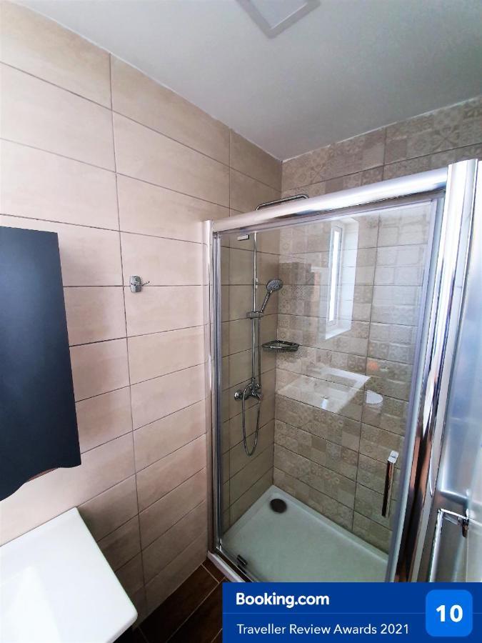 Msiebah Court San Gwann Modern Apt Near Sliema And St Julians Exteriér fotografie